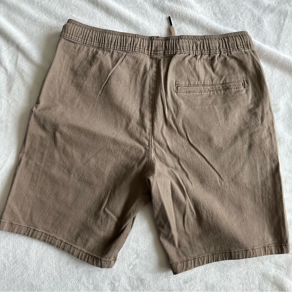 3/$30 Men’s Jogger Shorts, Medium - Picture 3 of 3